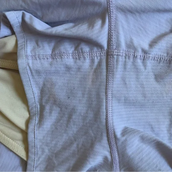 Lilac Lululemon Tracker Shorts III *4-way stretch - Picture 4 of 5